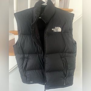 Men’s North Face vest